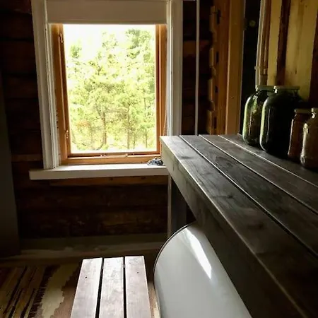 Privaatne Mereaeaerne Maamaja Toeliseks Puhkuseks! Semesterbostad Emmaste