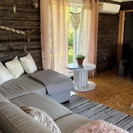 Privaatne Mereaeaerne Puhkemaja Saunaga! Ferienhaus Emmaste
