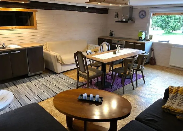 Holiday home Privaatne Mereaeaerne Maamaja Toeliseks Puhkuseks!