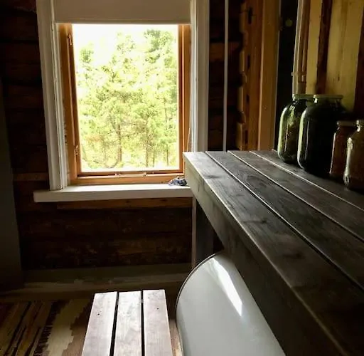 Privaatne Mereaeaerne Maamaja Toeliseks Puhkuseks! Holiday home Emmaste